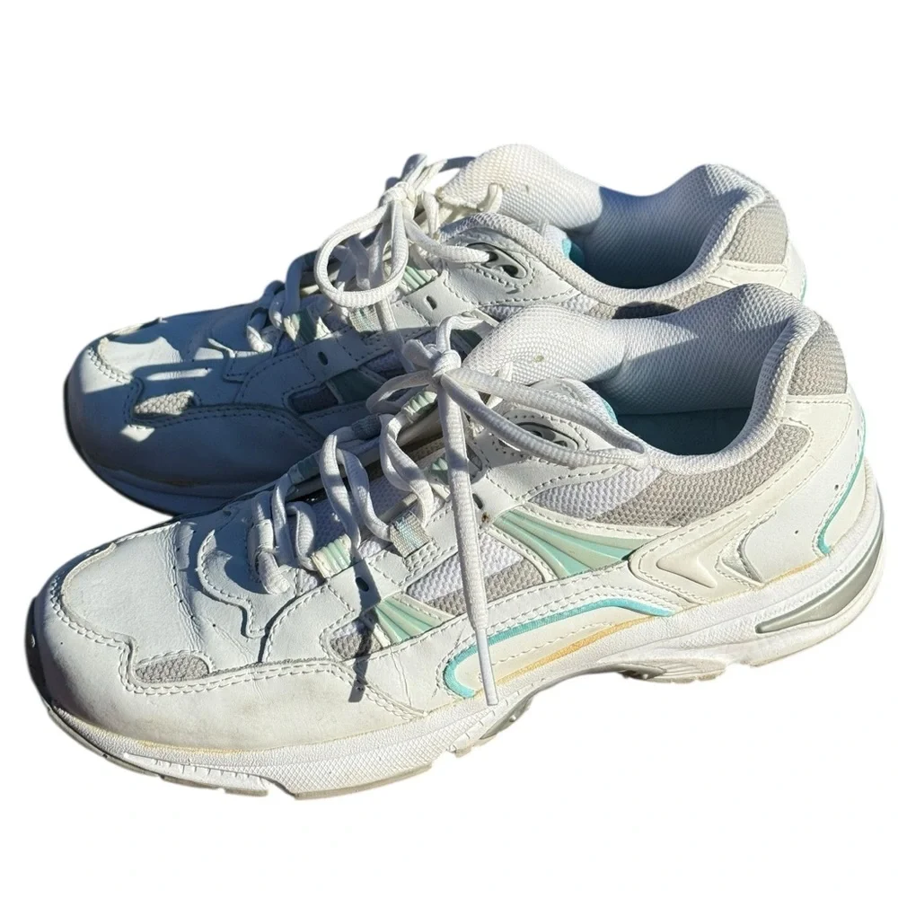 Vionic Women's Walker Casual Walking Sneakers White with‎ Light Blue Sz 7.5